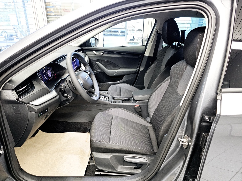 Skoda Octavia Combi  bei Hoffmann Automobile in Wolfsburg kaufen und sofort mitnehmen - Bild 16