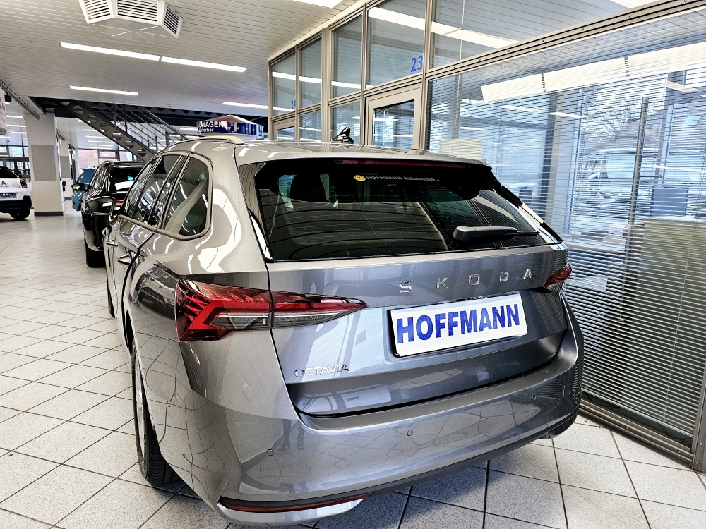 Skoda Octavia Combi  bei Hoffmann Automobile in Wolfsburg kaufen und sofort mitnehmen - Bild 4