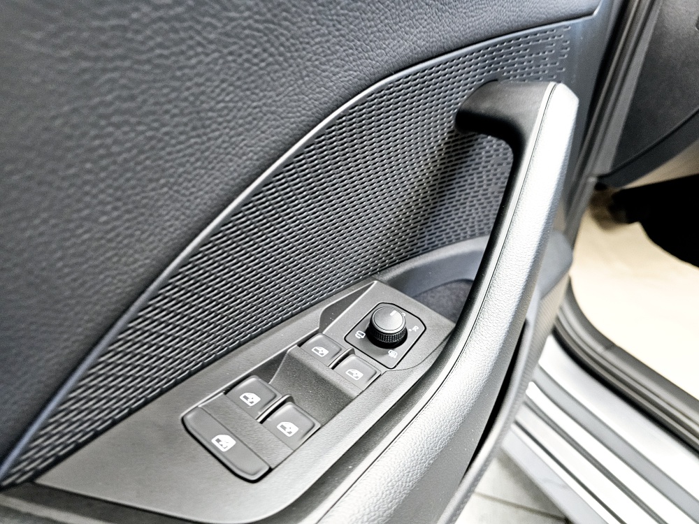 Skoda Octavia Combi  bei Hoffmann Automobile in Wolfsburg kaufen und sofort mitnehmen - Bild 17