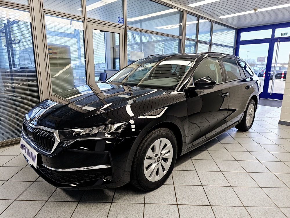 Skoda Octavia Combi Selection für nur 31.950,- € bei Hoffmann Automobile in Wolfsburg kaufen und sofort mitnehmen