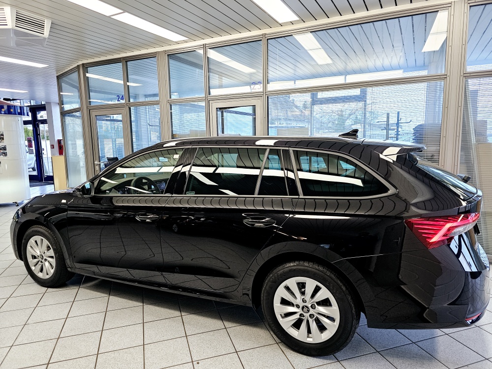 Skoda Octavia Combi  bei Hoffmann Automobile in Wolfsburg kaufen und sofort mitnehmen - Bild 19