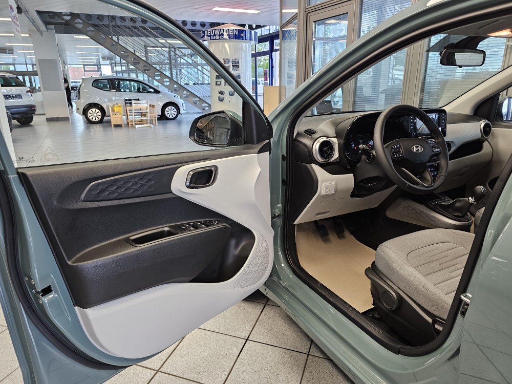 Hyundai i10  bei Hoffmann Automobile in Wolfsburg kaufen und sofort mitnehmen - Bild 19