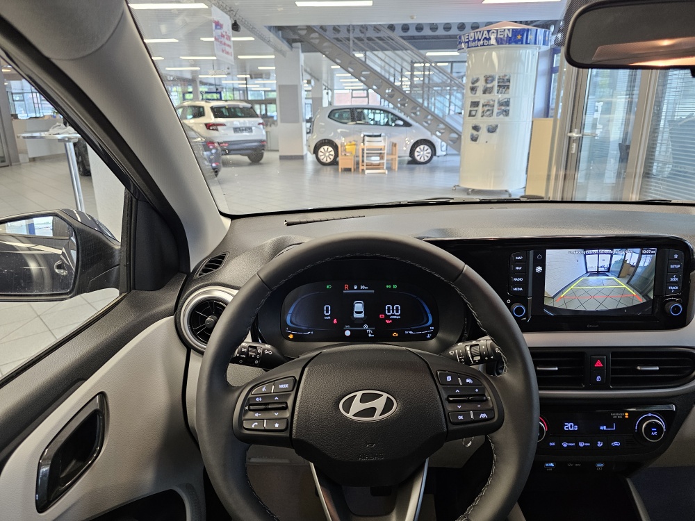 Hyundai i10  bei Hoffmann Automobile in Wolfsburg kaufen und sofort mitnehmen - Bild 15