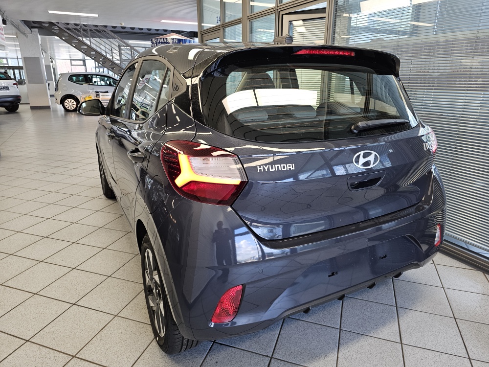 Hyundai i10  bei Hoffmann Automobile in Wolfsburg kaufen und sofort mitnehmen - Bild 3