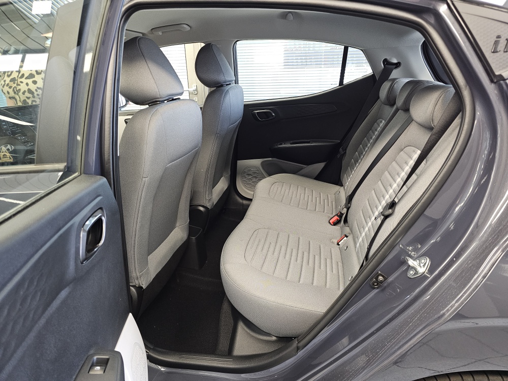 Hyundai i10  bei Hoffmann Automobile in Wolfsburg kaufen und sofort mitnehmen - Bild 4