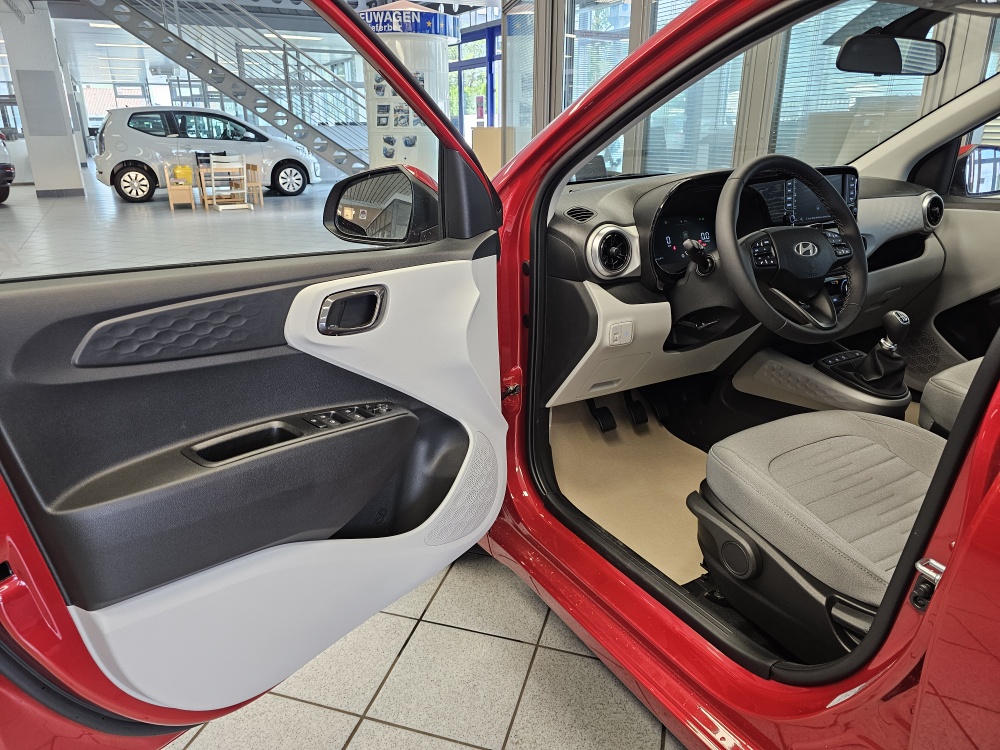 Hyundai i10  bei Hoffmann Automobile in Wolfsburg kaufen und sofort mitnehmen - Bild 18