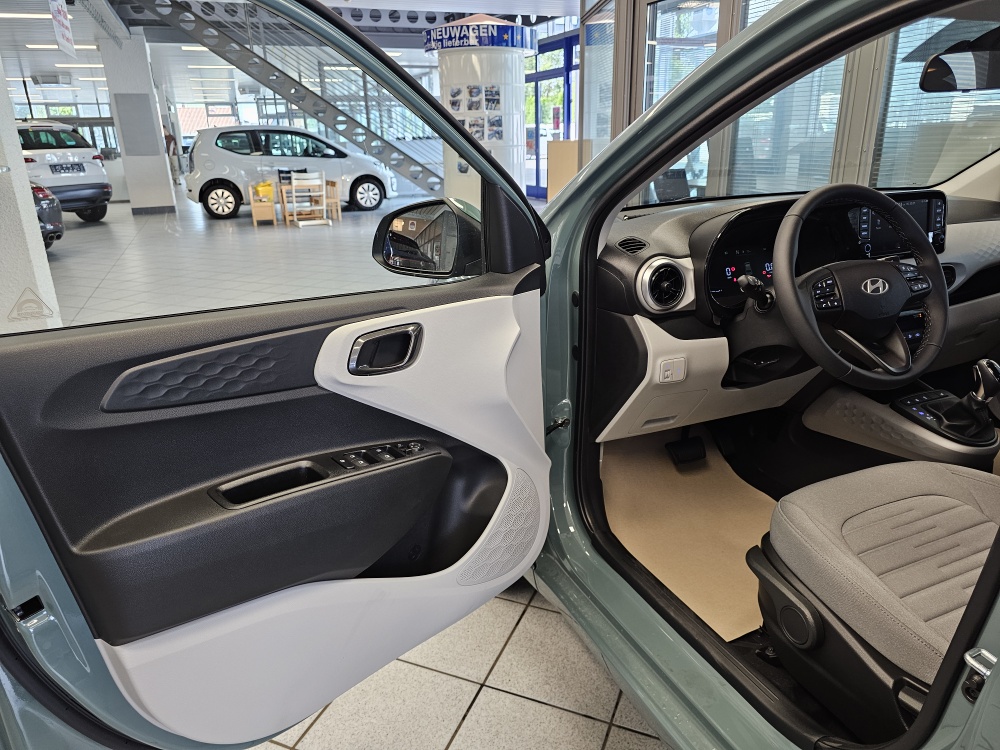 Hyundai i10  bei Hoffmann Automobile in Wolfsburg kaufen und sofort mitnehmen - Bild 18