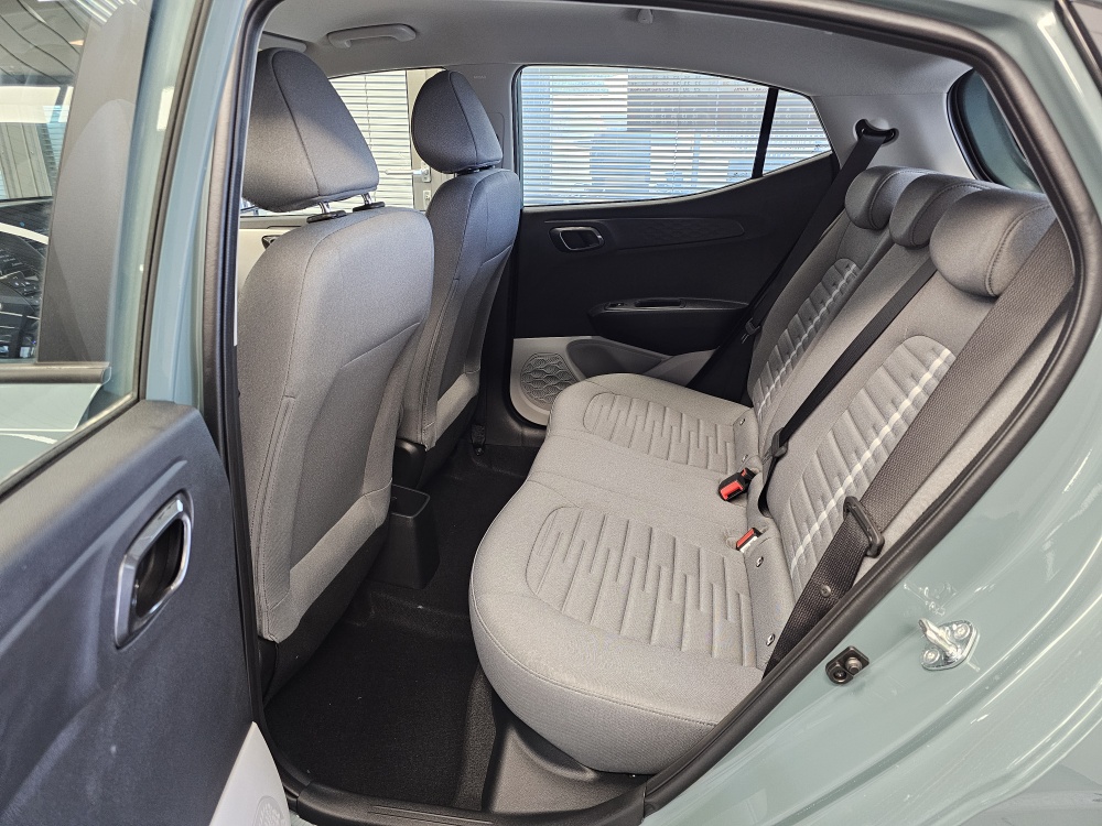 Hyundai i10  bei Hoffmann Automobile in Wolfsburg kaufen und sofort mitnehmen - Bild 4
