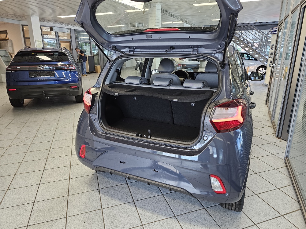 Hyundai i10  bei Hoffmann Automobile in Wolfsburg kaufen und sofort mitnehmen - Bild 2