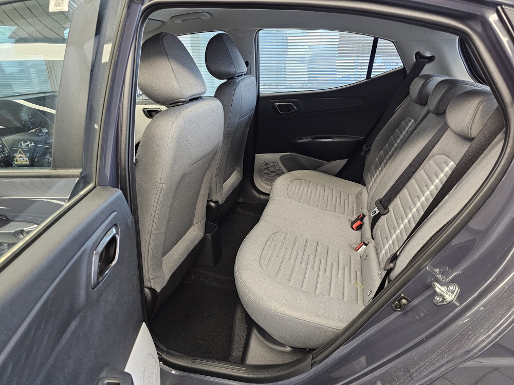 Hyundai i10  bei Hoffmann Automobile in Wolfsburg kaufen und sofort mitnehmen - Bild 4