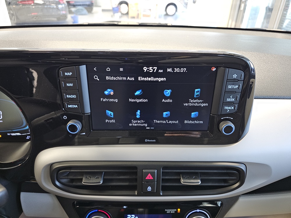 Hyundai i10  bei Hoffmann Automobile in Wolfsburg kaufen und sofort mitnehmen - Bild 8