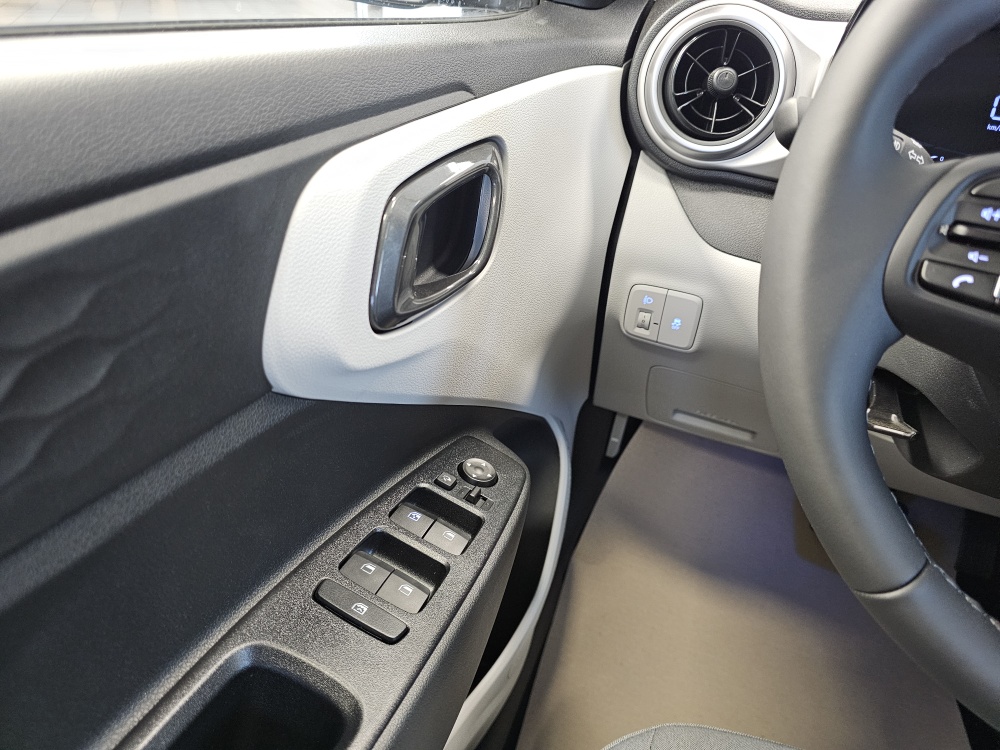 Hyundai i10  bei Hoffmann Automobile in Wolfsburg kaufen und sofort mitnehmen - Bild 14