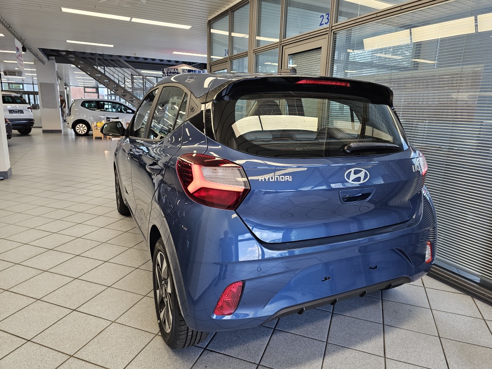 Hyundai i10  bei Hoffmann Automobile in Wolfsburg kaufen und sofort mitnehmen - Bild 3