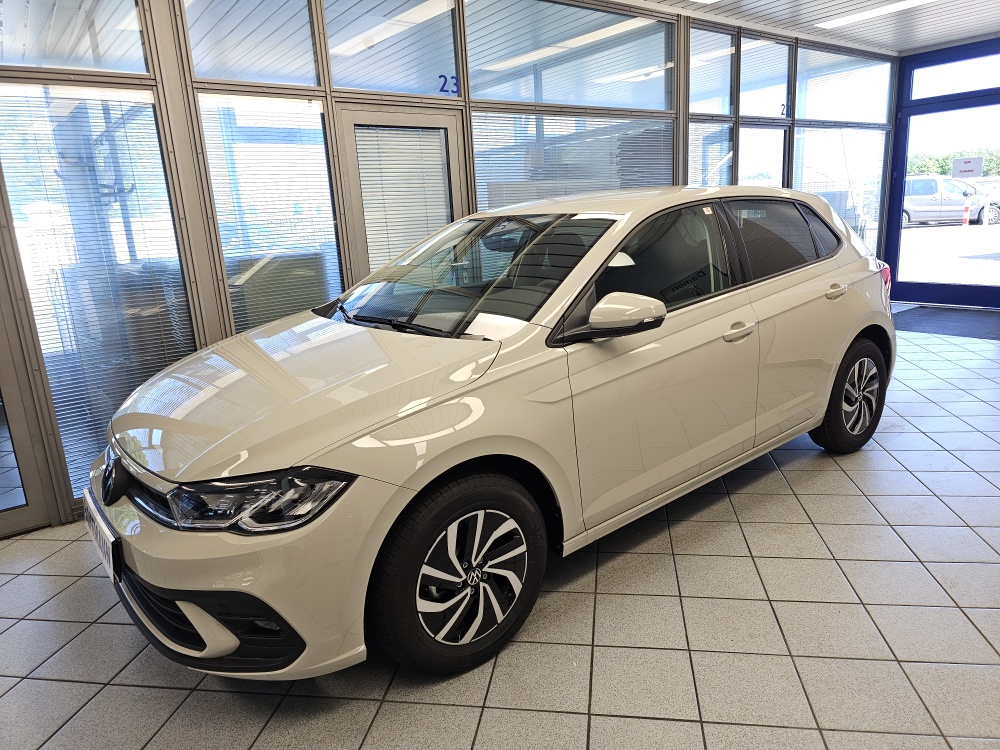 VW Polo Life für nur 20.950,- € bei Hoffmann Automobile in Wolfsburg kaufen und sofort mitnehmen