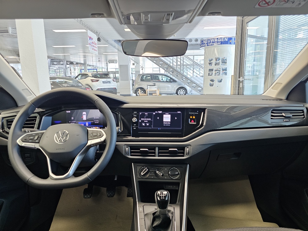 VW Polo  bei Hoffmann Automobile in Wolfsburg kaufen und sofort mitnehmen - Bild 6