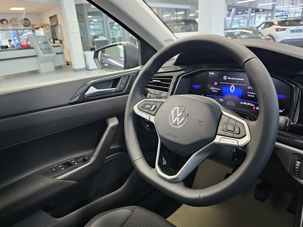 VW Polo  bei Hoffmann Automobile in Wolfsburg kaufen und sofort mitnehmen - Bild 14