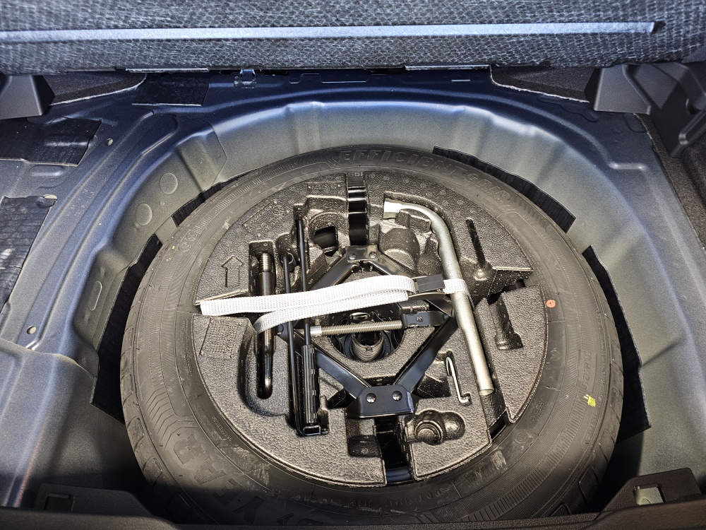 VW Polo  bei Hoffmann Automobile in Wolfsburg kaufen und sofort mitnehmen - Bild 3