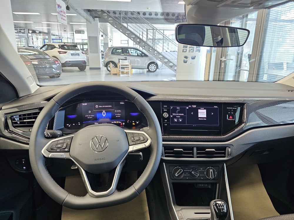 VW Polo  bei Hoffmann Automobile in Wolfsburg kaufen und sofort mitnehmen - Bild 17