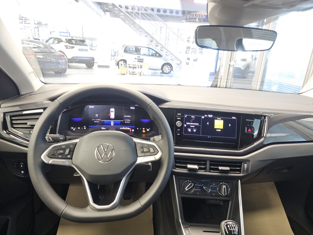 VW Polo  bei Hoffmann Automobile in Wolfsburg kaufen und sofort mitnehmen - Bild 17