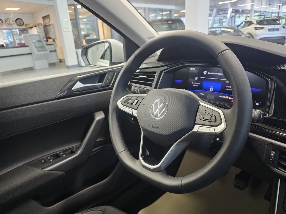 VW Polo  bei Hoffmann Automobile in Wolfsburg kaufen und sofort mitnehmen - Bild 14