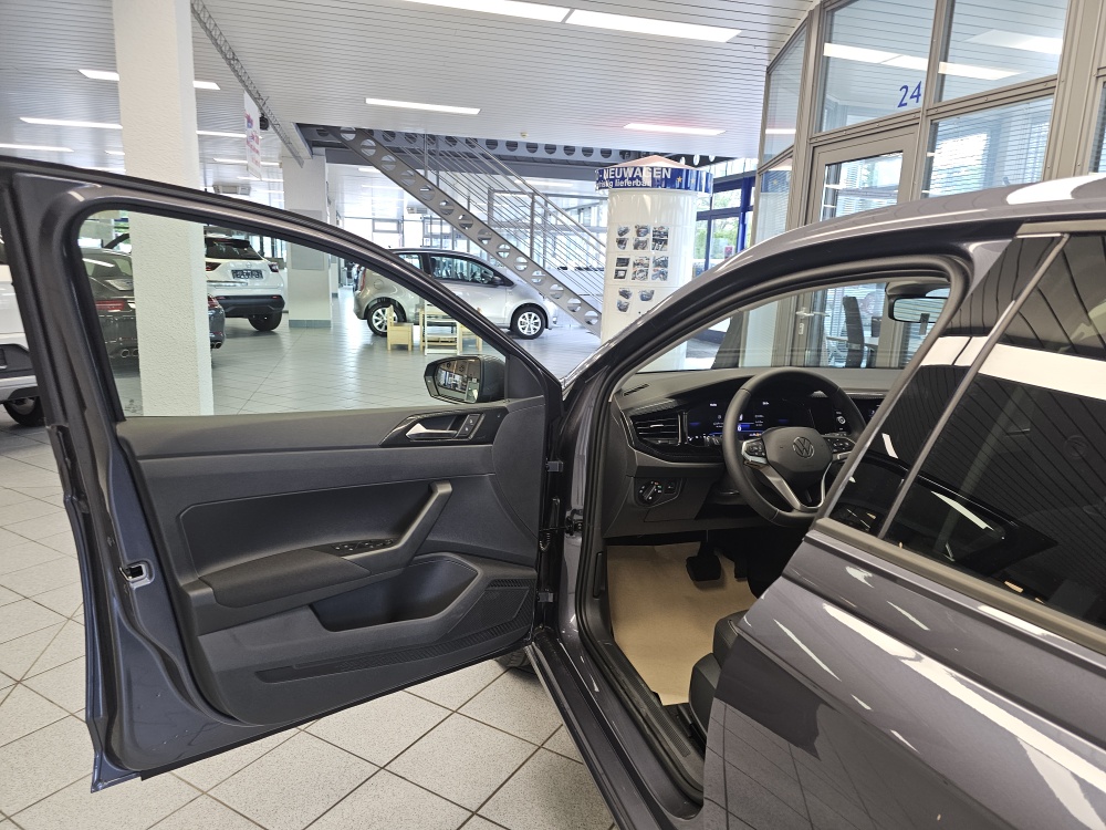 VW Polo  bei Hoffmann Automobile in Wolfsburg kaufen und sofort mitnehmen - Bild 19