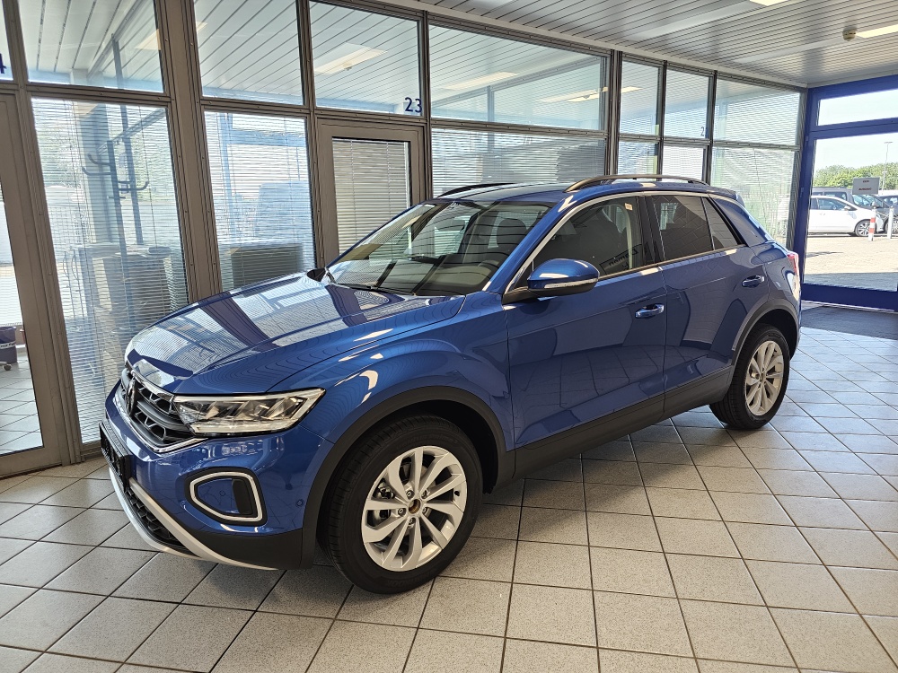VW T-Roc Life für nur 30.750,- € bei Hoffmann Automobile in Wolfsburg kaufen und sofort mitnehmen