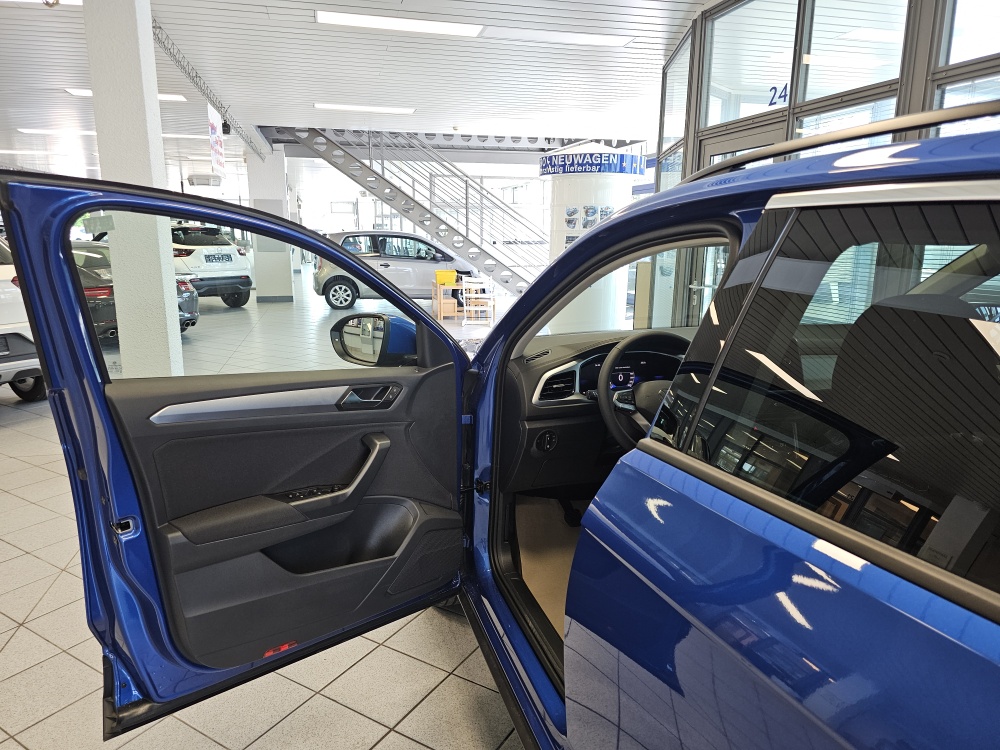 VW T-Roc  bei Hoffmann Automobile in Wolfsburg kaufen und sofort mitnehmen - Bild 19