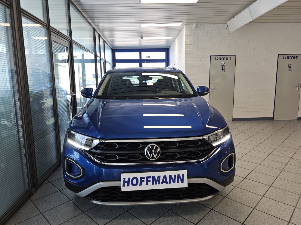 VW T-Roc  bei Hoffmann Automobile in Wolfsburg kaufen und sofort mitnehmen - Bild 22