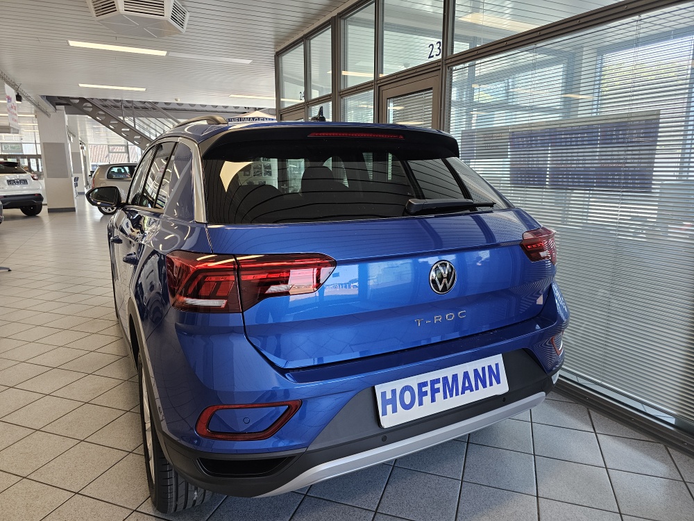 VW T-Roc  bei Hoffmann Automobile in Wolfsburg kaufen und sofort mitnehmen - Bild 4