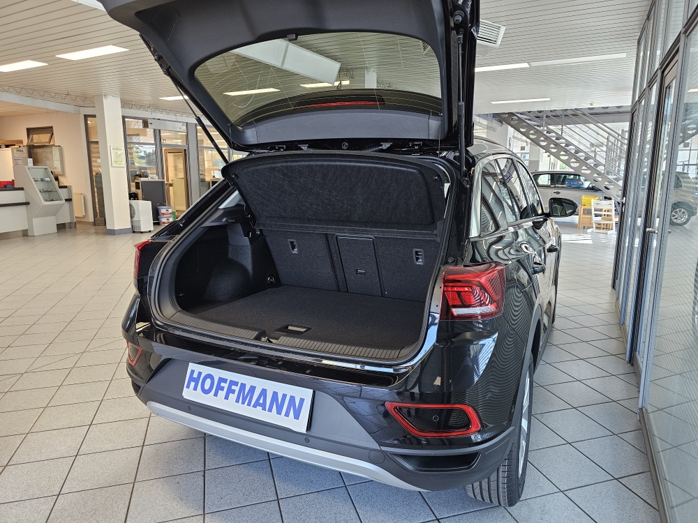 VW T-Roc  bei Hoffmann Automobile in Wolfsburg kaufen und sofort mitnehmen - Bild 2