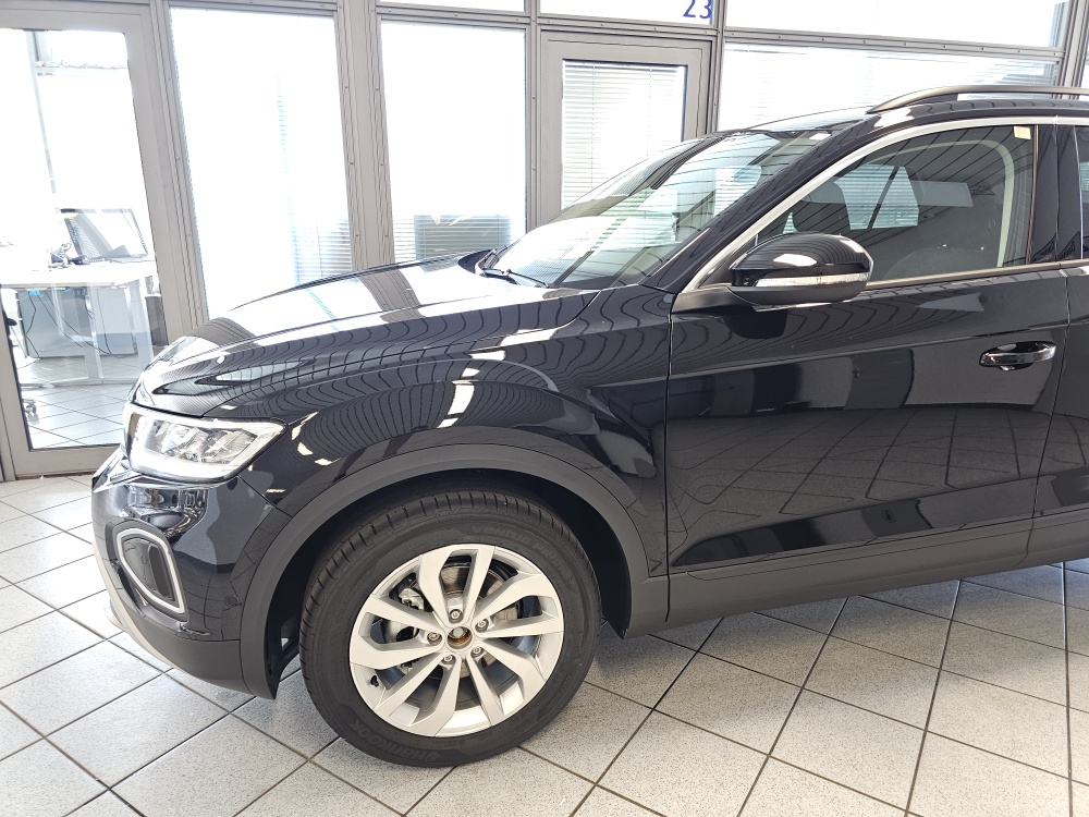 VW T-Roc  bei Hoffmann Automobile in Wolfsburg kaufen und sofort mitnehmen - Bild 22