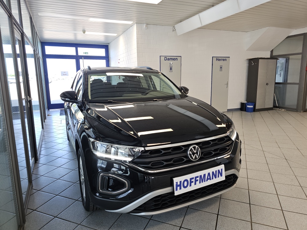 VW T-Roc  bei Hoffmann Automobile in Wolfsburg kaufen und sofort mitnehmen - Bild 24
