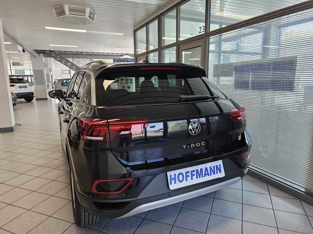 VW T-Roc  bei Hoffmann Automobile in Wolfsburg kaufen und sofort mitnehmen - Bild 4