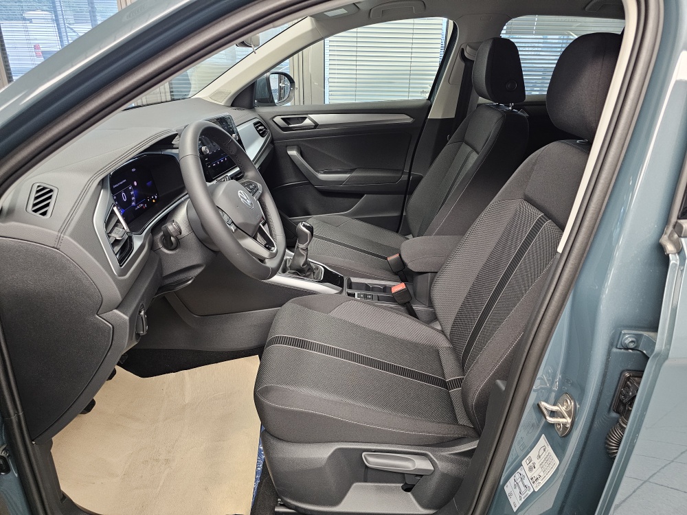 VW T-Roc  bei Hoffmann Automobile in Wolfsburg kaufen und sofort mitnehmen - Bild 19