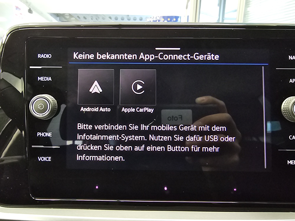 VW T-Roc bei Hoffmann Automobile in Wolfsburg kaufen und sofort mitnehmen - Bild 14