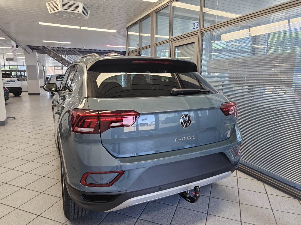 VW T-Roc  bei Hoffmann Automobile in Wolfsburg kaufen und sofort mitnehmen - Bild 3