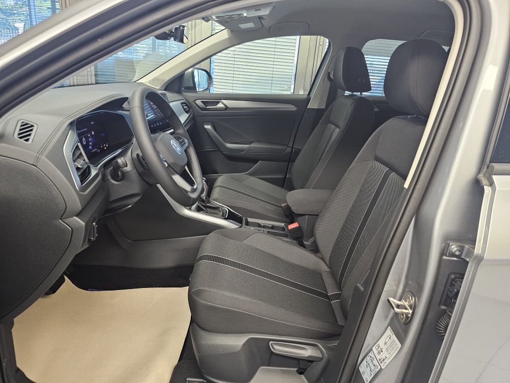 VW T-Roc  bei Hoffmann Automobile in Wolfsburg kaufen und sofort mitnehmen - Bild 19