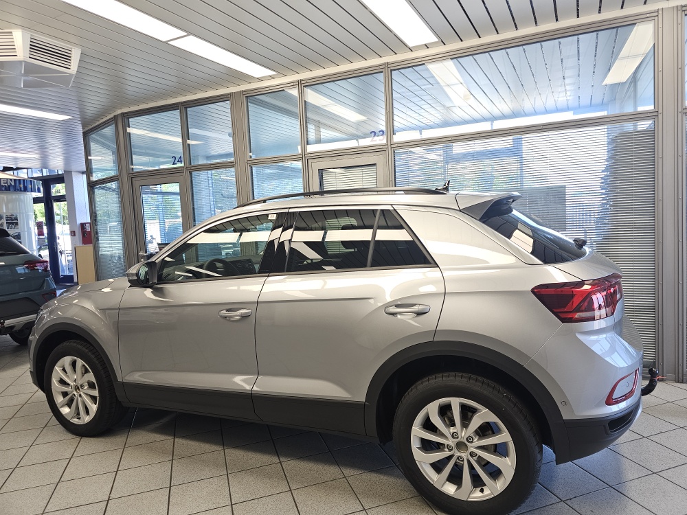 VW T-Roc  bei Hoffmann Automobile in Wolfsburg kaufen und sofort mitnehmen - Bild 21