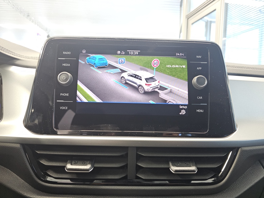 VW T-Roc  bei Hoffmann Automobile in Wolfsburg kaufen und sofort mitnehmen - Bild 9