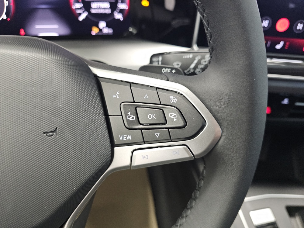 VW Golf Variant  bei Hoffmann Automobile in Wolfsburg kaufen und sofort mitnehmen - Bild 18