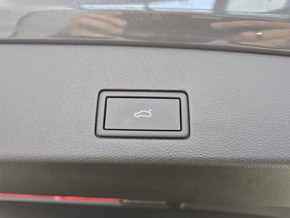 VW Golf Variant  bei Hoffmann Automobile in Wolfsburg kaufen und sofort mitnehmen - Bild 3