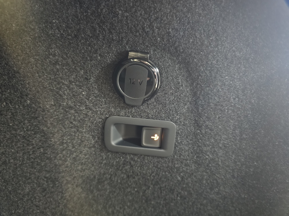 VW Golf Variant  bei Hoffmann Automobile in Wolfsburg kaufen und sofort mitnehmen - Bild 4