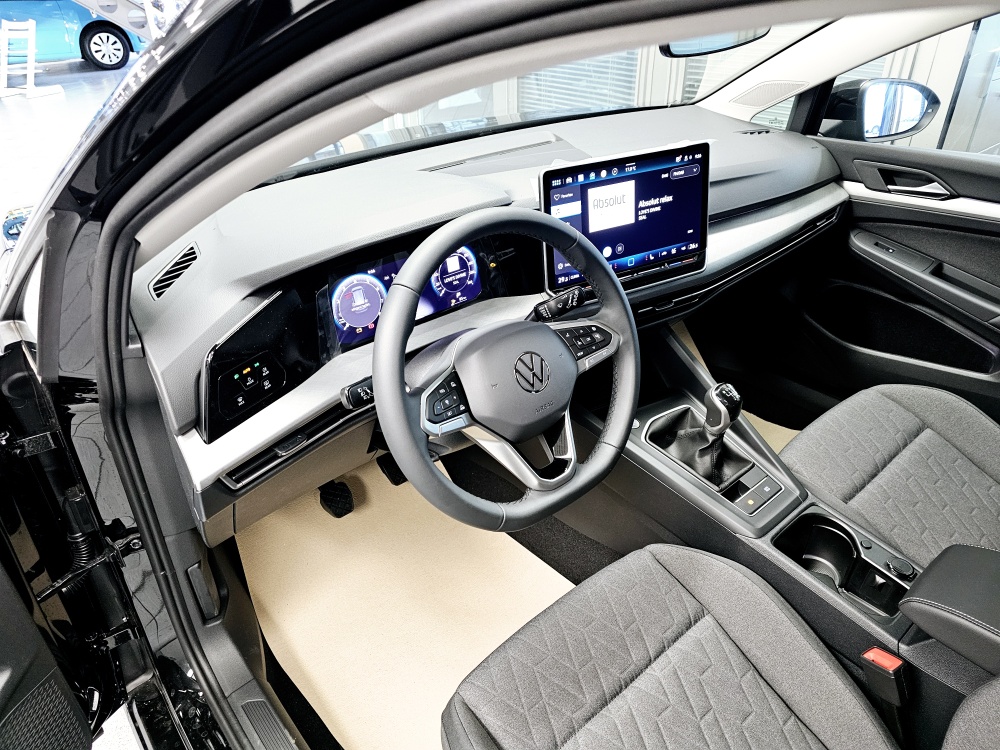 VW Golf Variant  bei Hoffmann Automobile in Wolfsburg kaufen und sofort mitnehmen - Bild 19