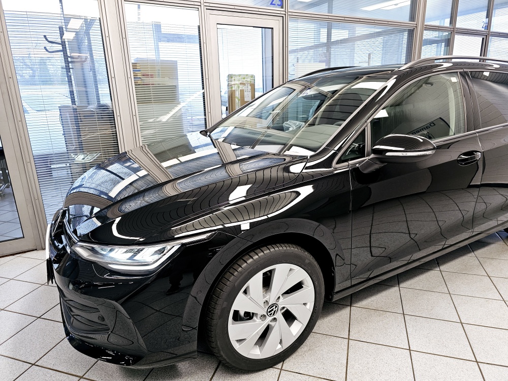 VW Golf Variant  bei Hoffmann Automobile in Wolfsburg kaufen und sofort mitnehmen - Bild 23