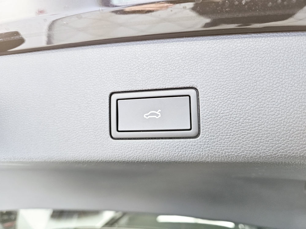 VW Golf Variant  bei Hoffmann Automobile in Wolfsburg kaufen und sofort mitnehmen - Bild 3