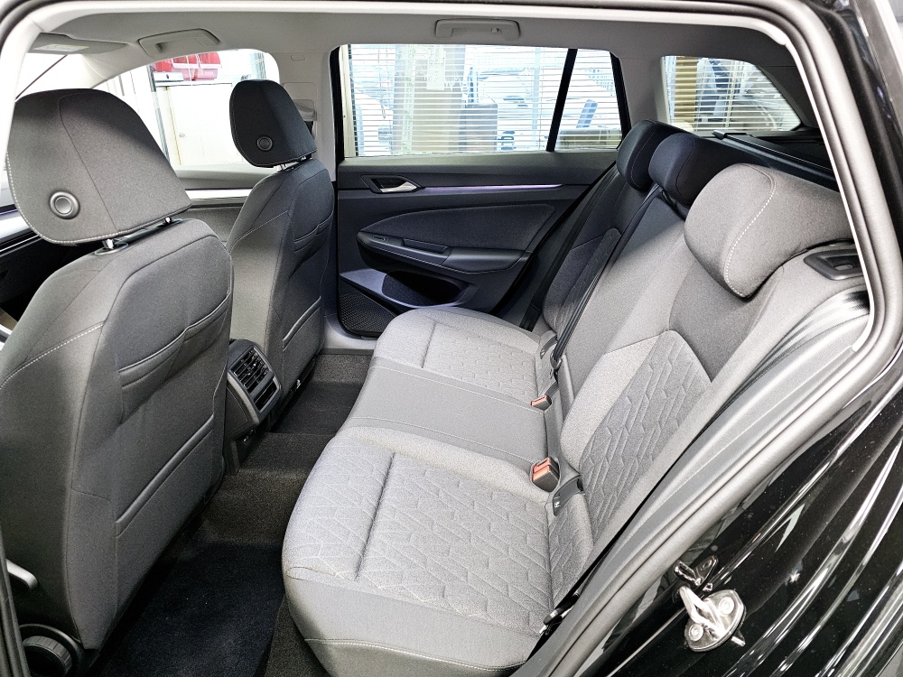 VW Golf Variant  bei Hoffmann Automobile in Wolfsburg kaufen und sofort mitnehmen - Bild 6
