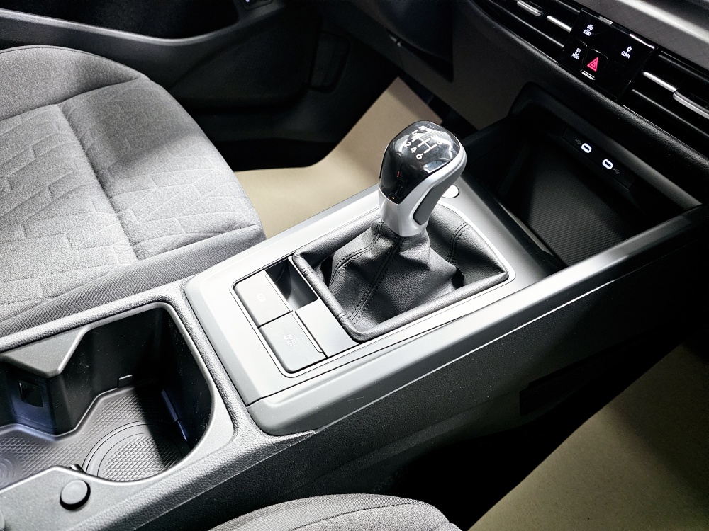 VW Golf Variant  bei Hoffmann Automobile in Wolfsburg kaufen und sofort mitnehmen - Bild 9