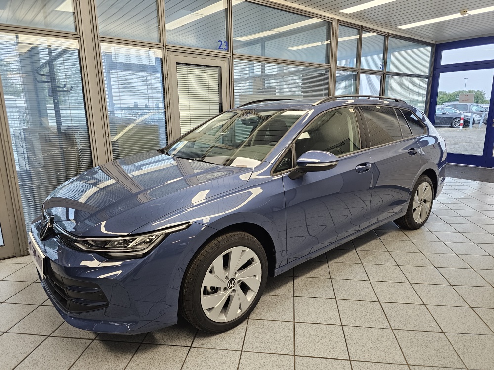 VW Golf Variant Life für nur 29.550,- € bei Hoffmann Automobile in Wolfsburg kaufen und sofort mitnehmen