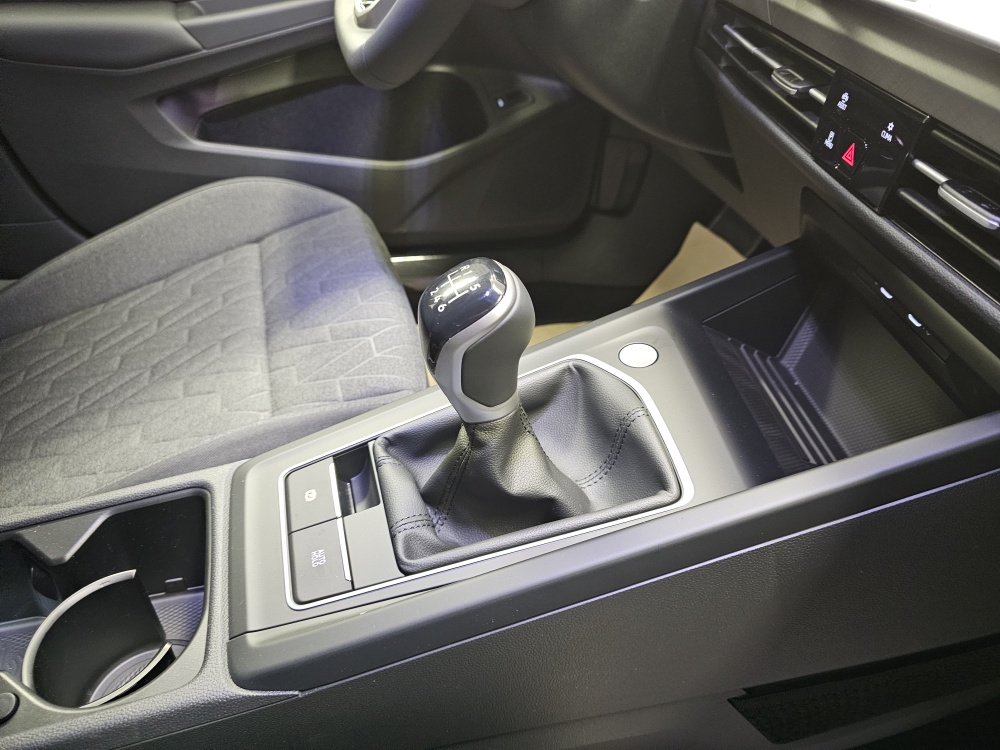VW Golf Variant  bei Hoffmann Automobile in Wolfsburg kaufen und sofort mitnehmen - Bild 10