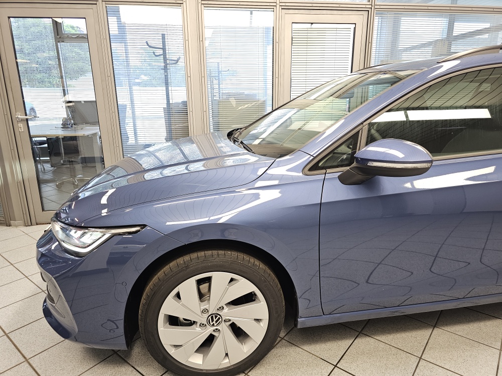 VW Golf Variant  bei Hoffmann Automobile in Wolfsburg kaufen und sofort mitnehmen - Bild 24